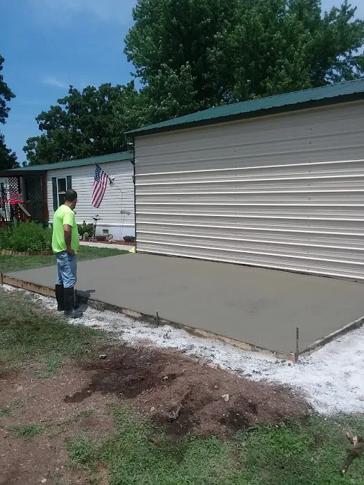 Hickory Lane Mobile Home Park Picture 8