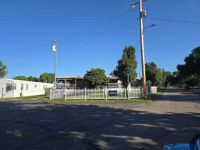 Country Acres Mobile Home Community Picture 2