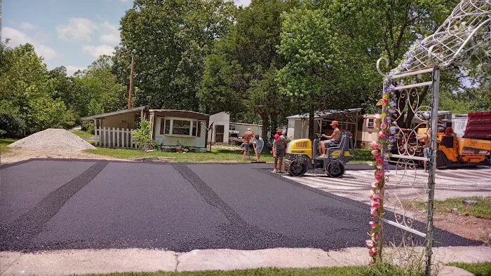 Shady Lane RV and Mobile Home Park Picture 9