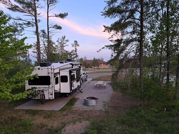 Manistique Lakeshore Campground Picture 10