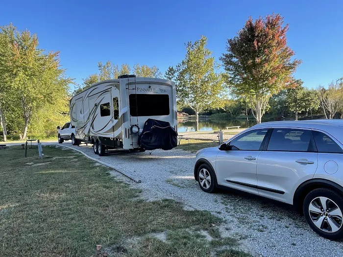 Rustic Trails RV Park Picture 7