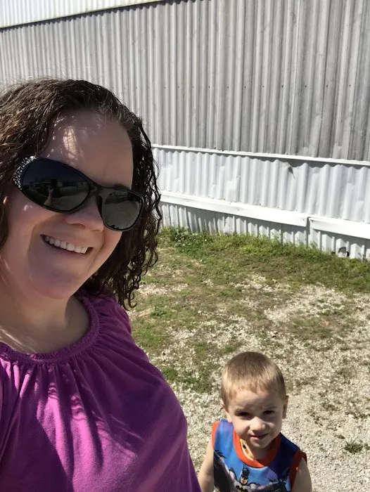 Raney's Mobile Home Park Picture 2