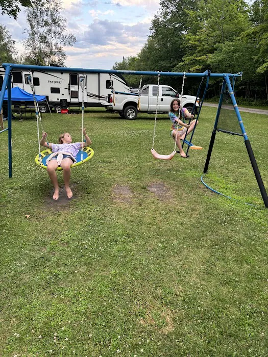 Elli's Lazy Days Resort & Camground Picture 10