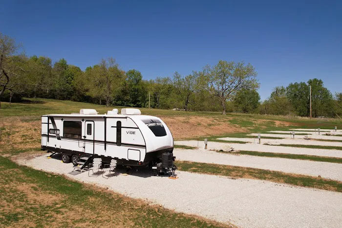 Lake Meadows RV Park Picture 2