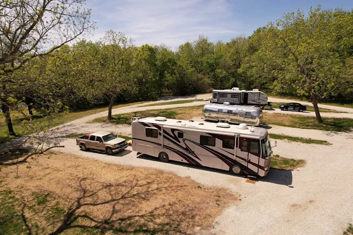 Lake Meadows RV Park Picture 3