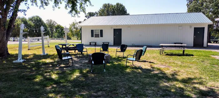 Thompson's RV Park Picture 2
