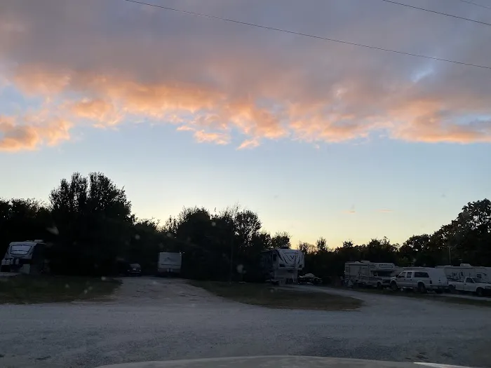 The Old Homestead RV Park Picture 2