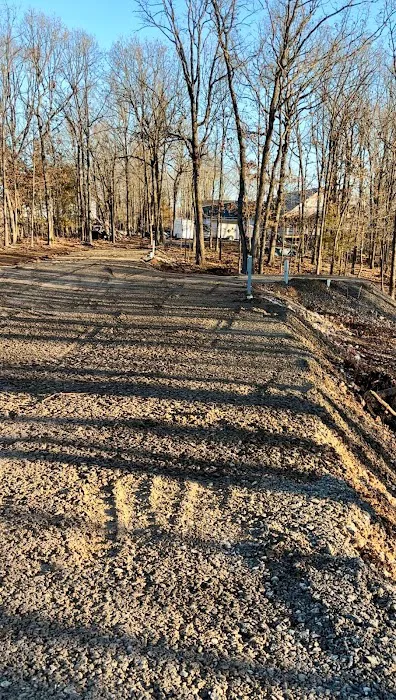RV Park - River Valley Picture 8