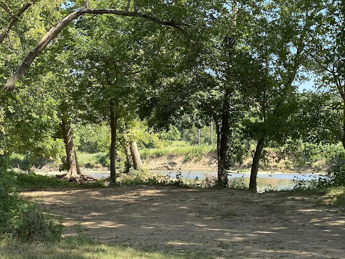 Illinois River RV Park Campground & Floats, Kayaking & Rafting Picture 9