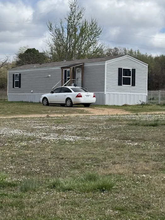 CedarView Mobile Home Park Picture 1