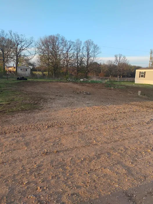 CedarView Mobile Home Park Picture 5