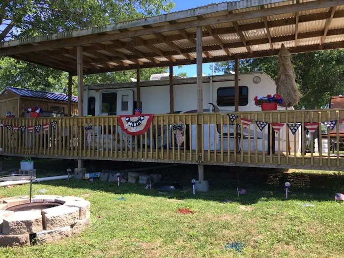 Shady Lakes RV Resort Picture 10