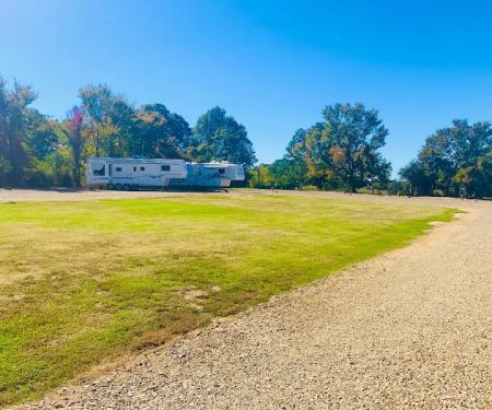 The Lazy Daisy RV Park