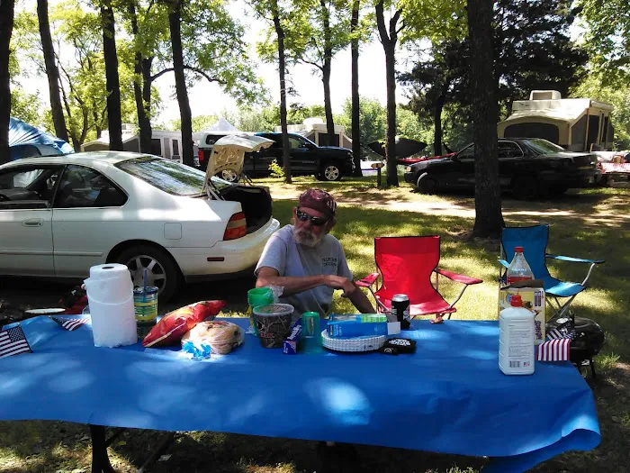 Evening Star Camping Resort Picture 8