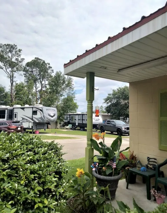 Bayberry RV park back lot Picture 6