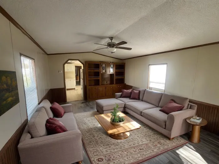 Pecan Ridge Mobile Home Community Picture 3