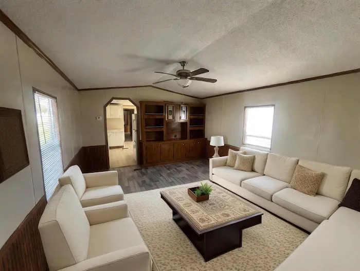 Pecan Ridge Mobile Home Community Picture 4