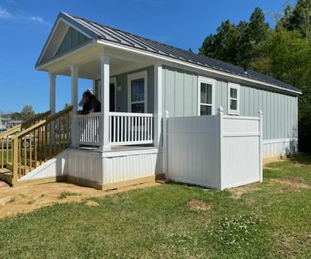 Cottage Station