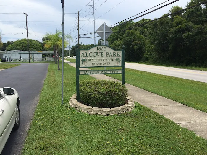 Alcove Park For Mobile Homes Picture 1
