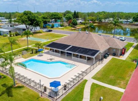 Meadowbrook Village