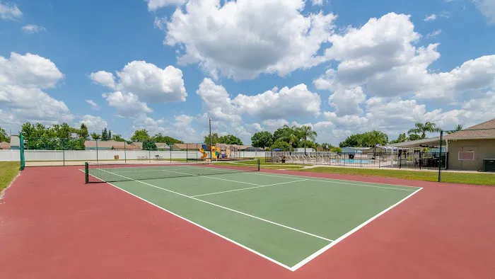 Meadowbrook Village Picture 6