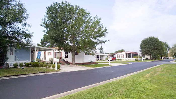 Meadowbrook Village Picture 7