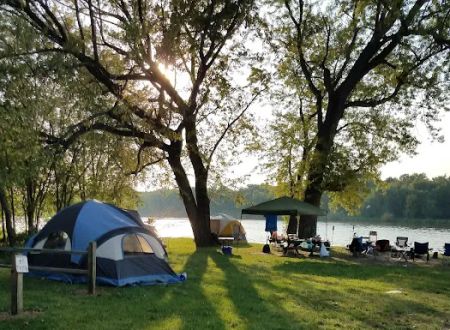 Trader's Island Campground