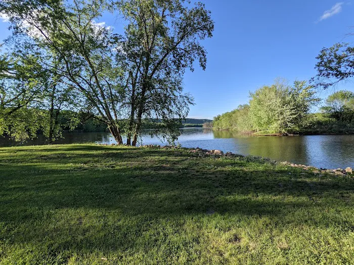 Trader's Island Campground Picture 6