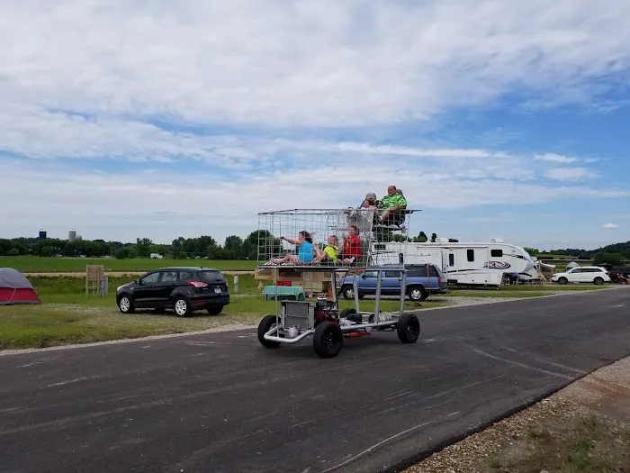 Whistle Stop Campground Picture 5