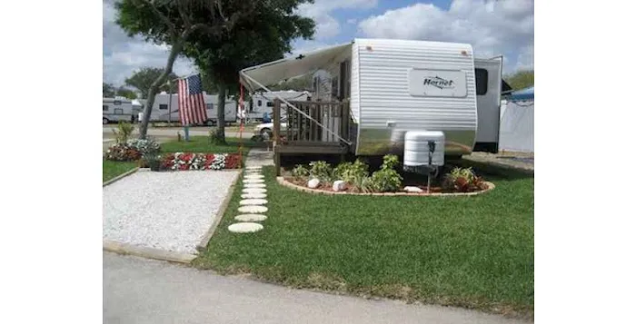 Cypress Campground & RV Park Picture 9