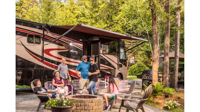 Decatur / Wheeler Lake KOA Holiday Picture 5