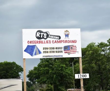 Greerbillies Campground Rock The South Campground and Parking