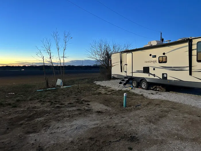 Hitching Rail RV Park Picture 1