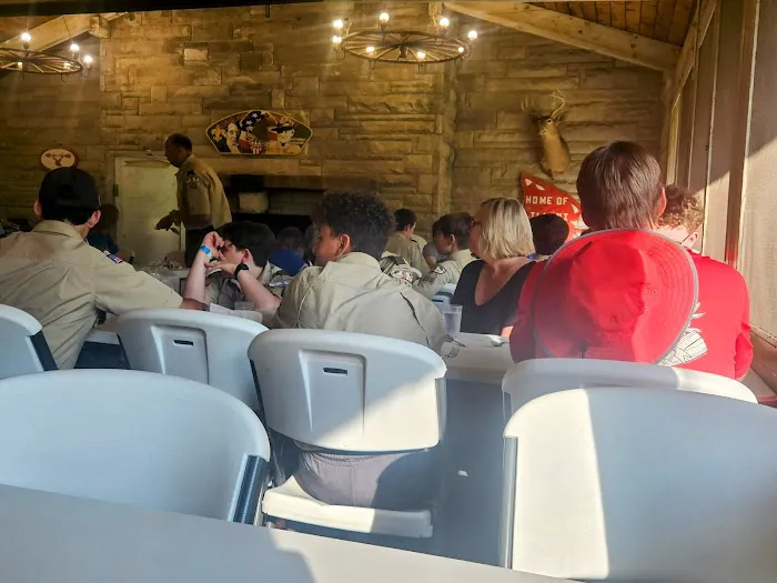 Dining hall Picture 1