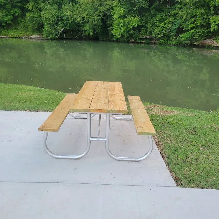 Creekside Camp Picture 9