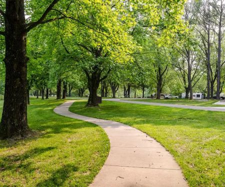 Kaskaskia River Project Campground