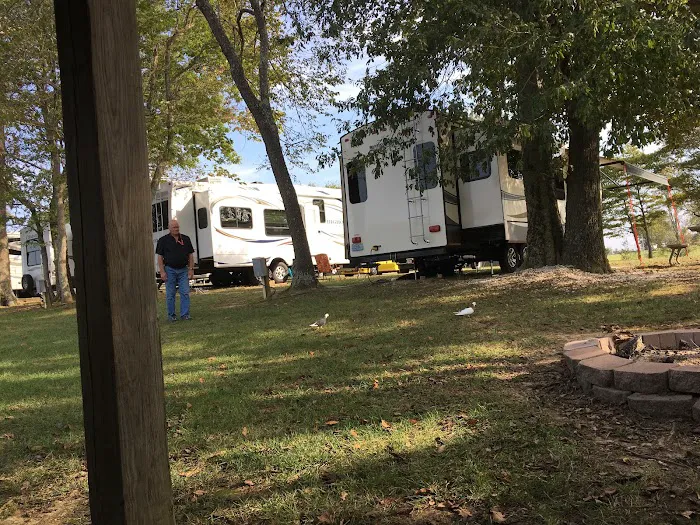 Little Ole Opry Campground Picture 2