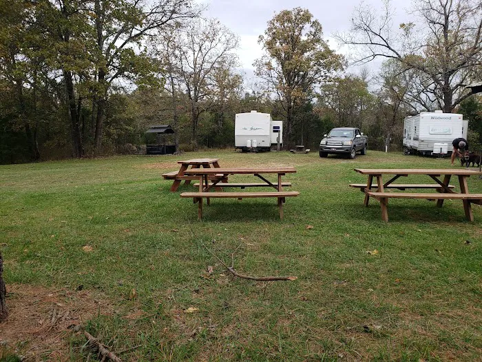 Wilderness Adventure RV Park Picture 6