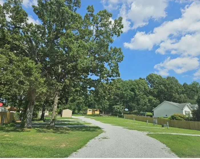Willow Spring Cabins & RV LLC Picture 1