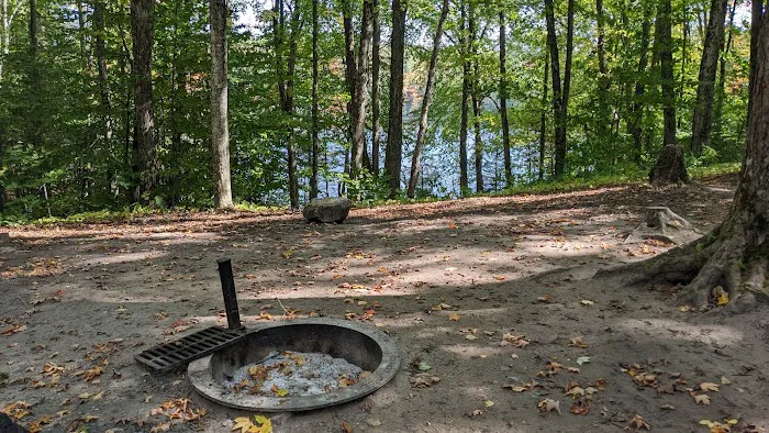 Lake Nineteen Dispersed Campsite Picture 3