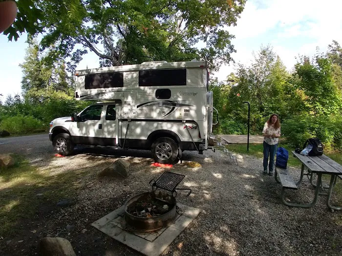 Little Beaver Lake Campground Trailhead Picture 5