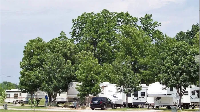 Grand Lake O' The Cherokees RV Resort by Rjourney Picture 3