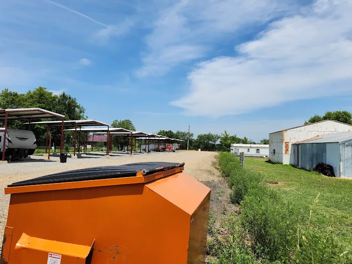 STEPPIN' UP RV PARK, LLC Picture 4