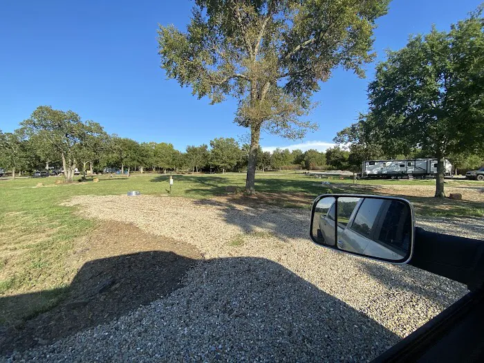 Over the Hill RV Park Picture 3