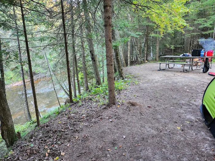 Flowing Well Campground Picture 2
