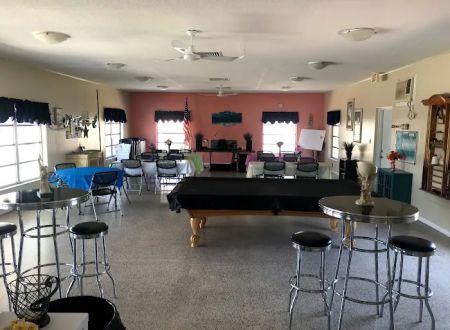 Far Horizon Mobile Home Park