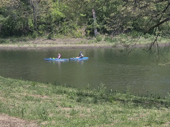 Hidden Lake Picture 6