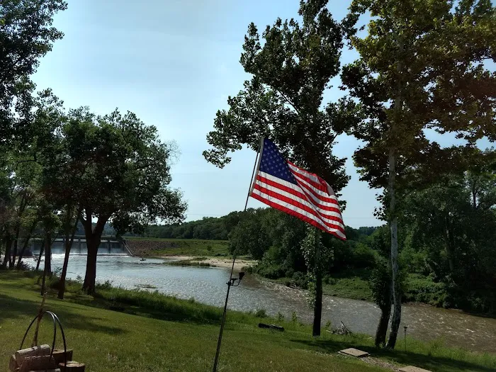 Lakehurst Riverside Campgrounds Picture 3