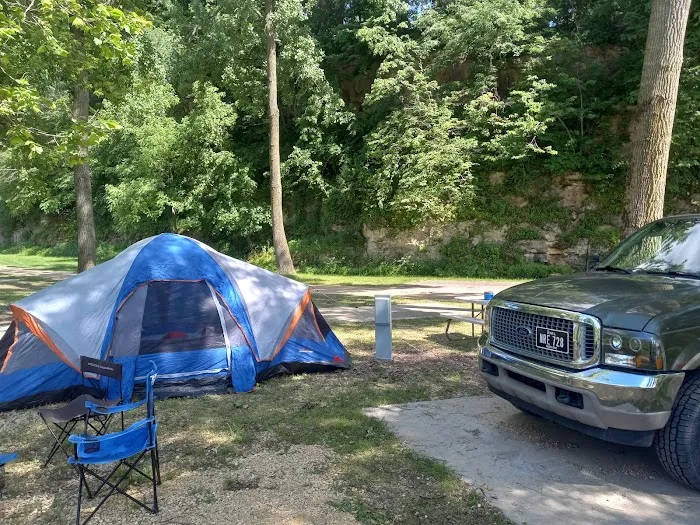 Lakehurst Riverside Campgrounds Picture 9