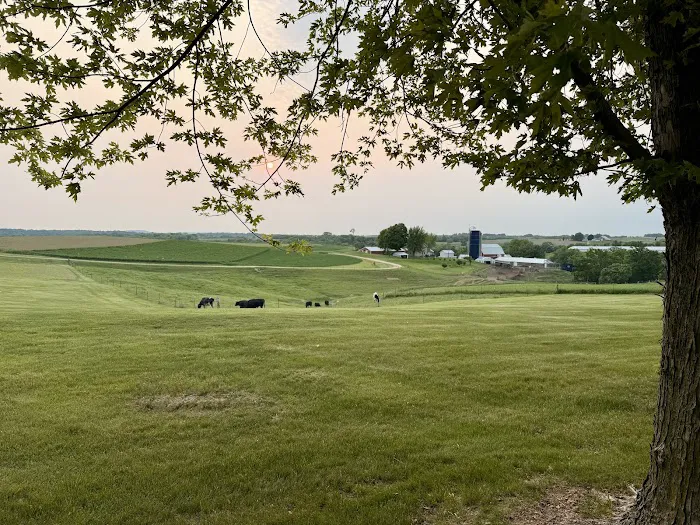 Rustic Barn Campground & RV Park Picture 2